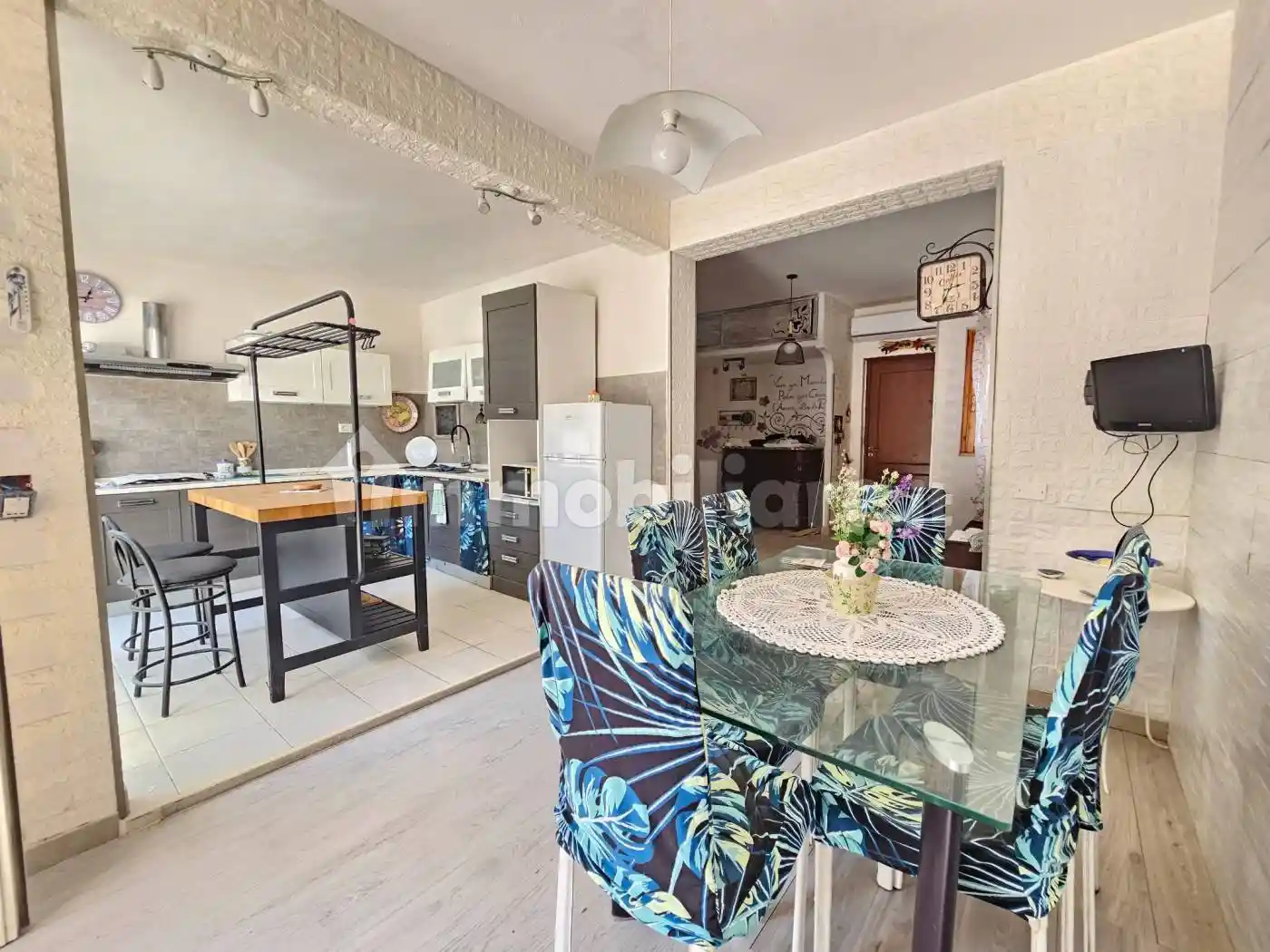 Villetta a schiera in vendita a Pomezia