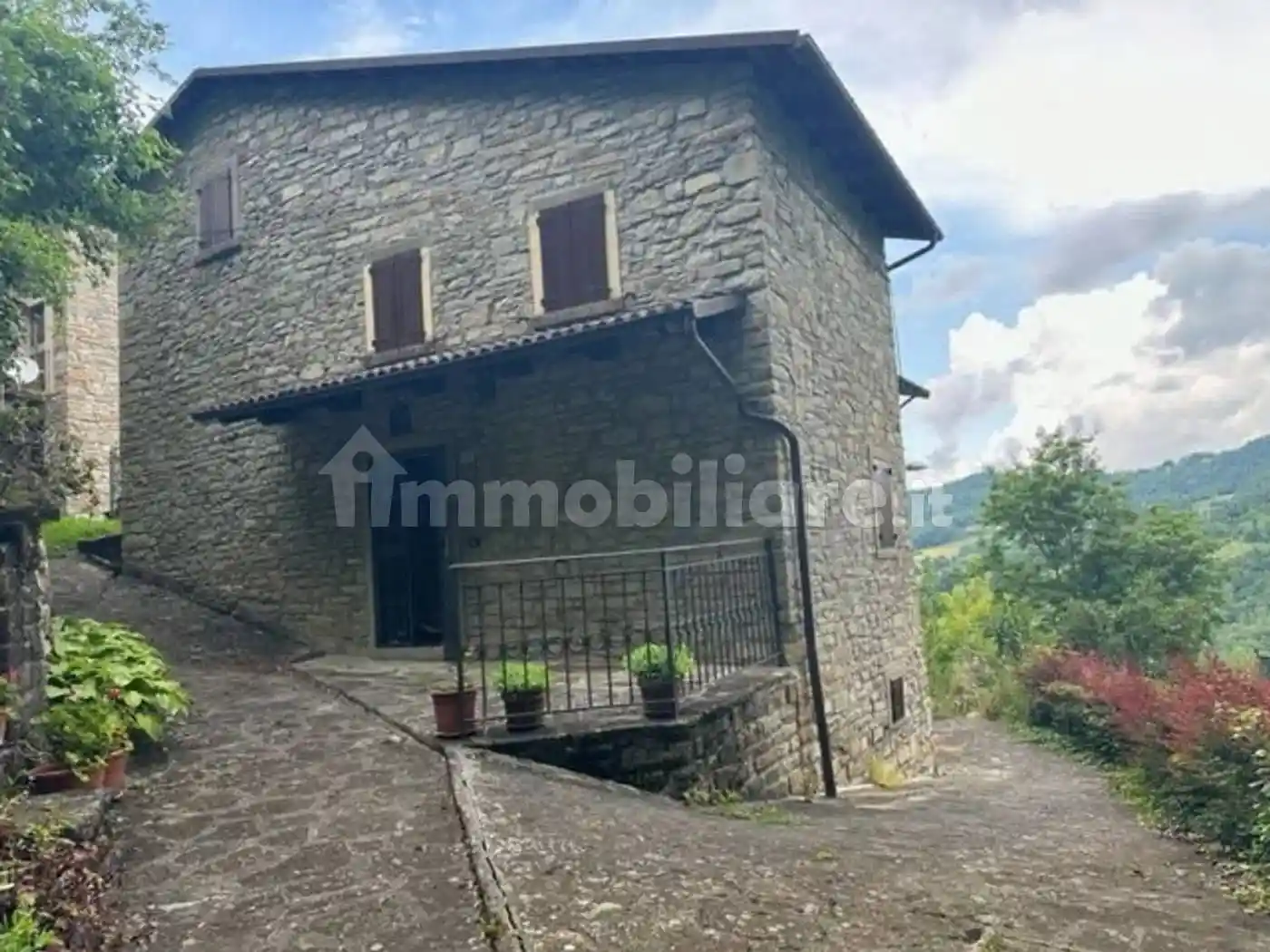 Rustico - Casale in vendita a San Benedetto Val di Sambro