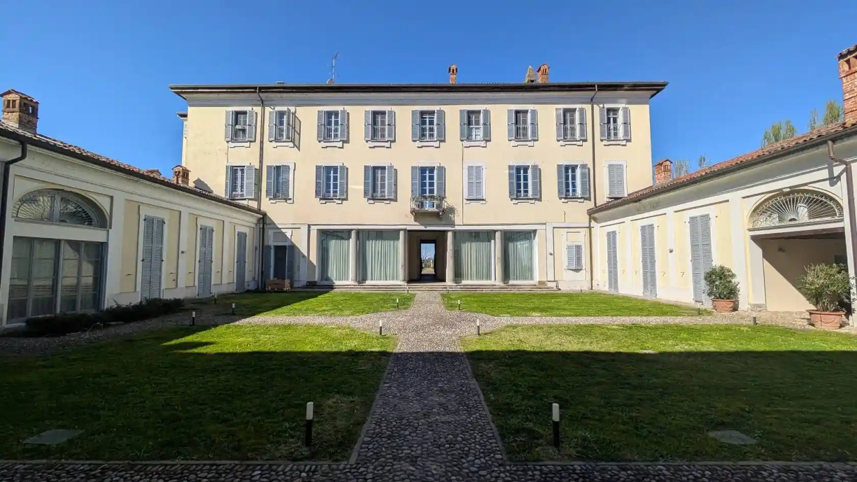 Casa indipendente in vendita a Abbiategrasso