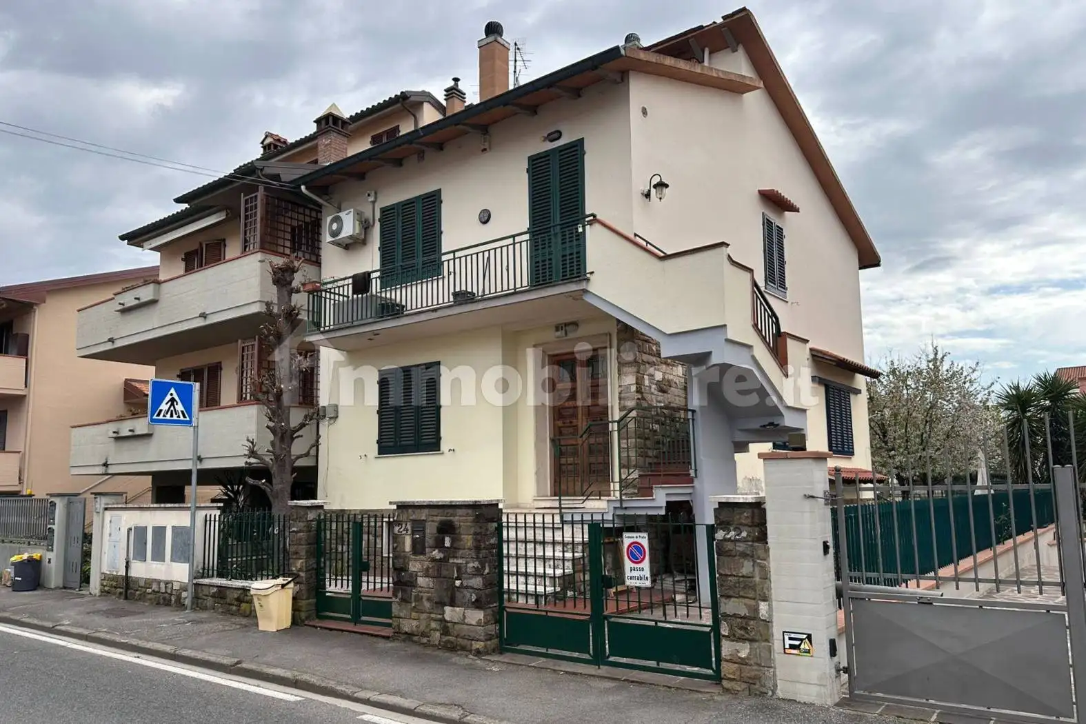 Villa in vendita a Prato