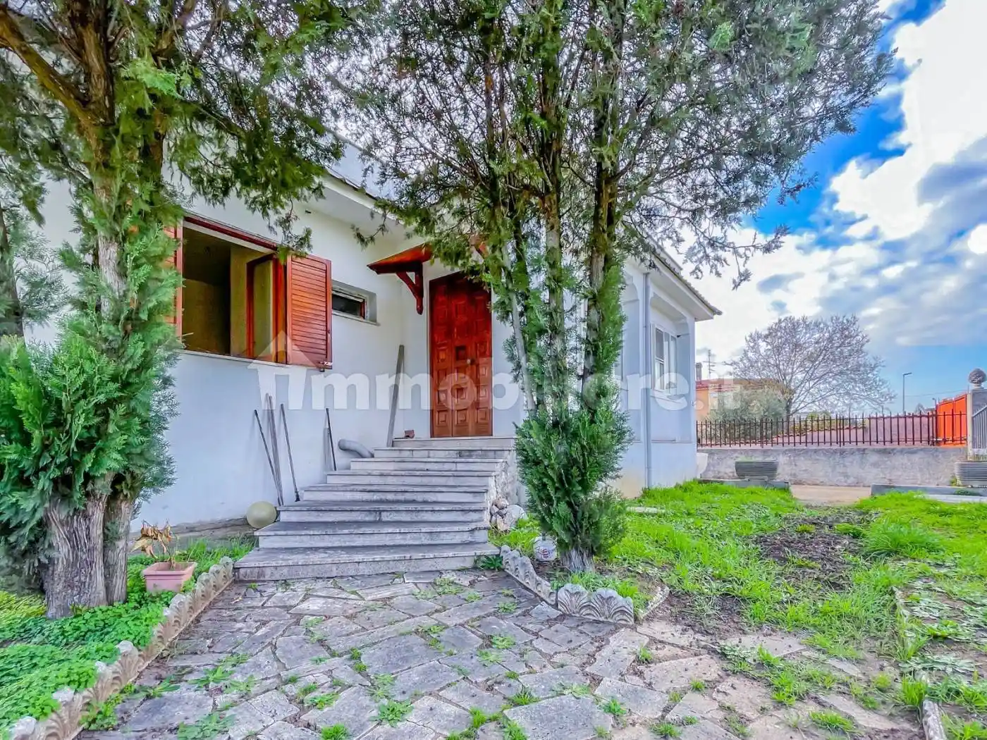 Villa in vendita a Aprilia