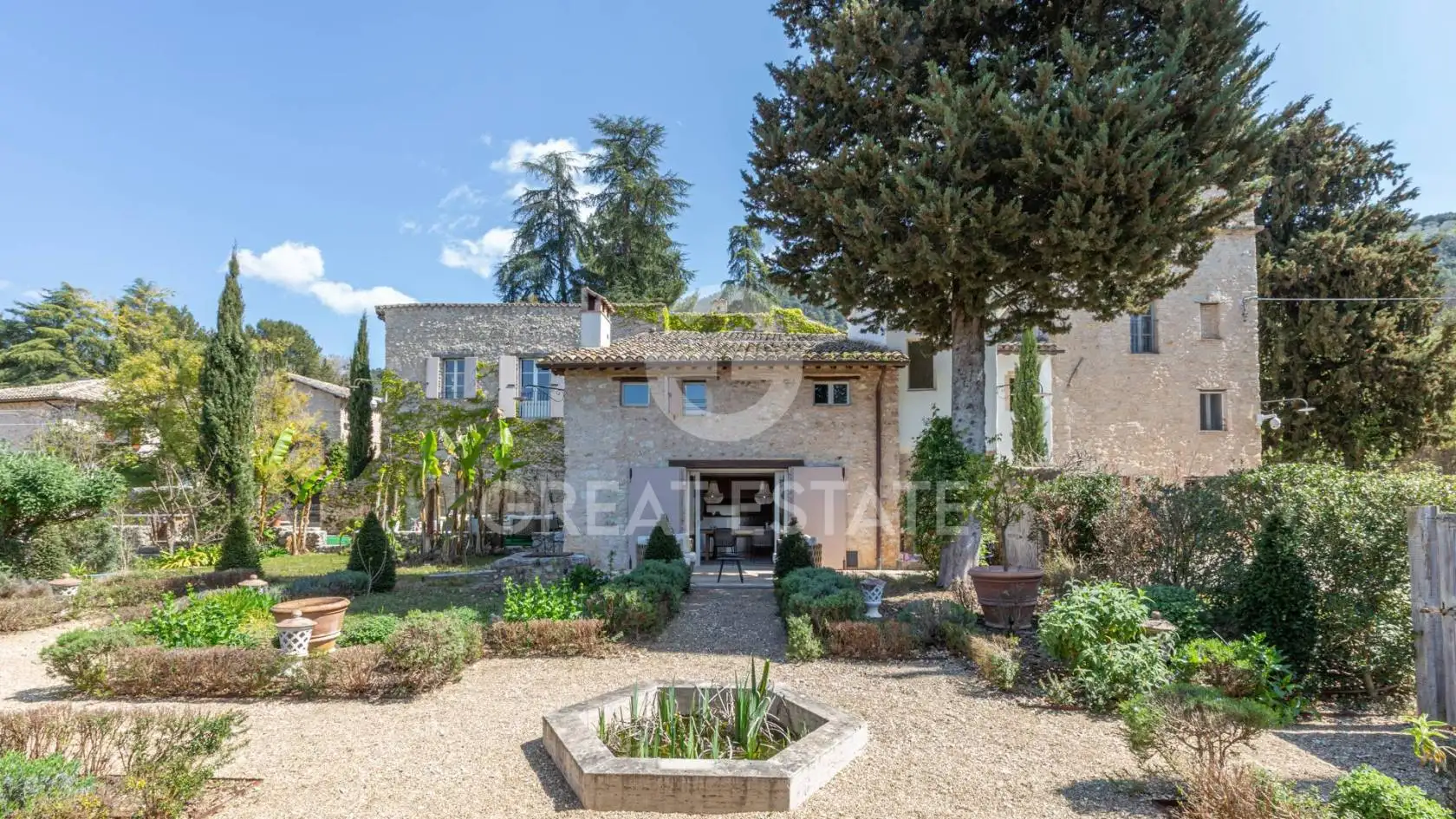 Rustico - Casale in vendita a Spoleto