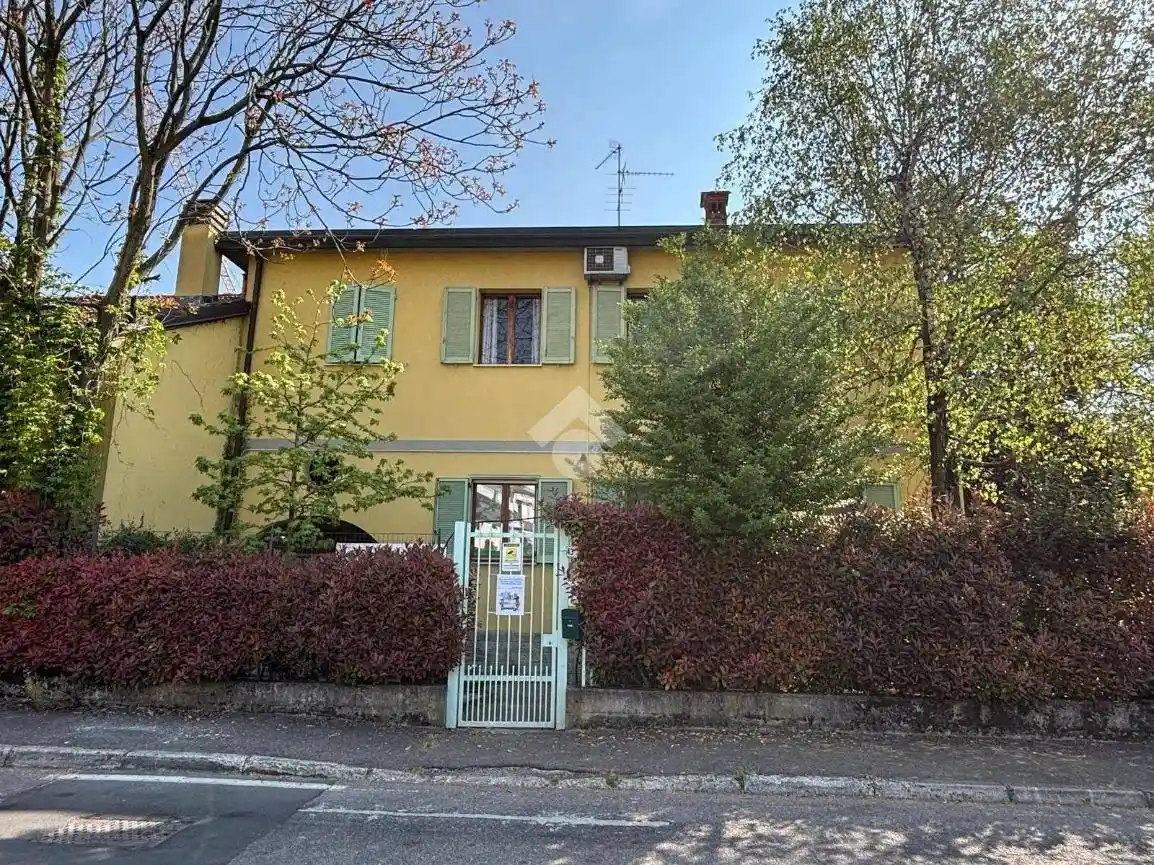 Villa bifamiliare via Cornaredo 43, Lucernate, Rho - foto 3