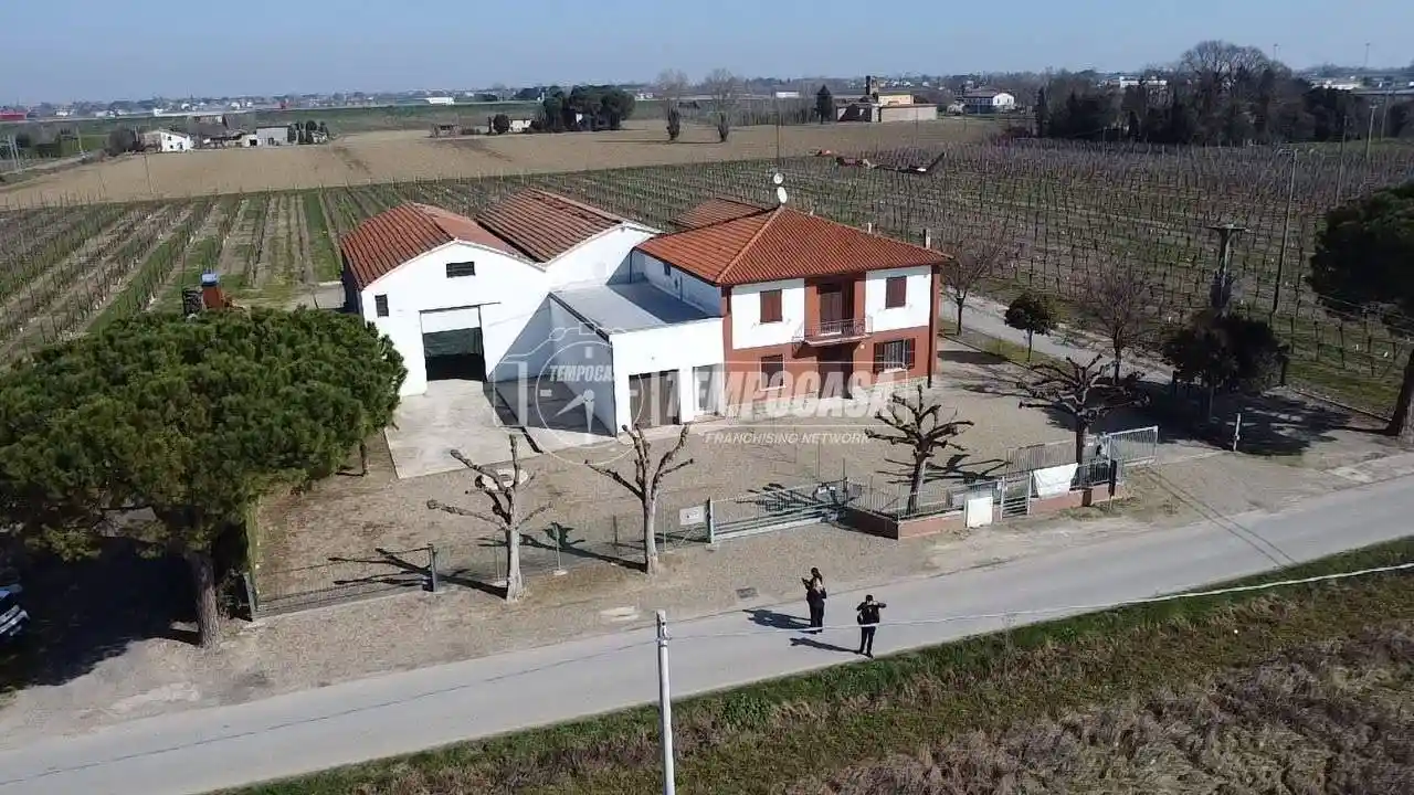 Casa indipendente in vendita a Solarolo