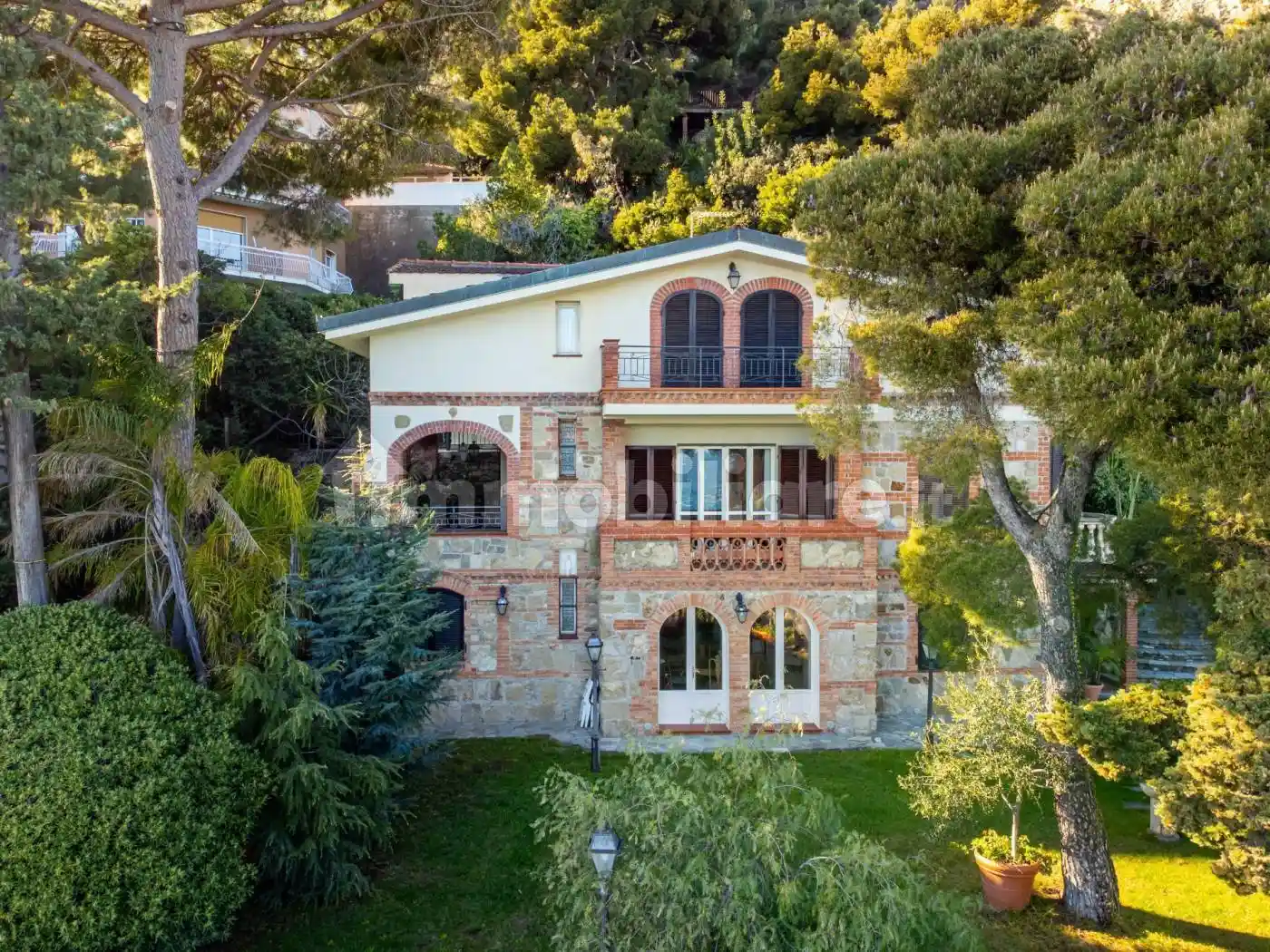 Villa in vendita a Sanremo