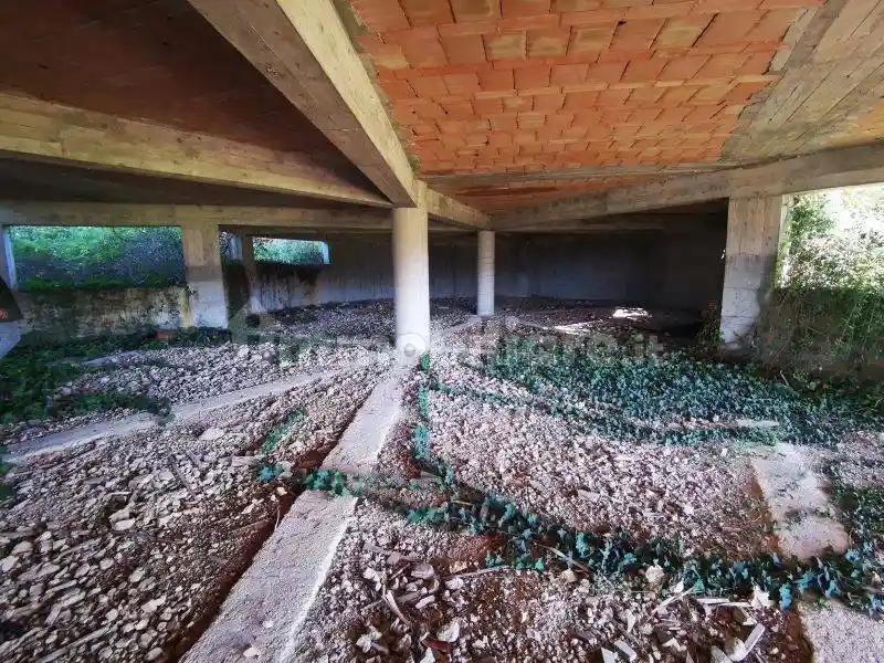 Palazzo - Edificio in Vendita - foto 2