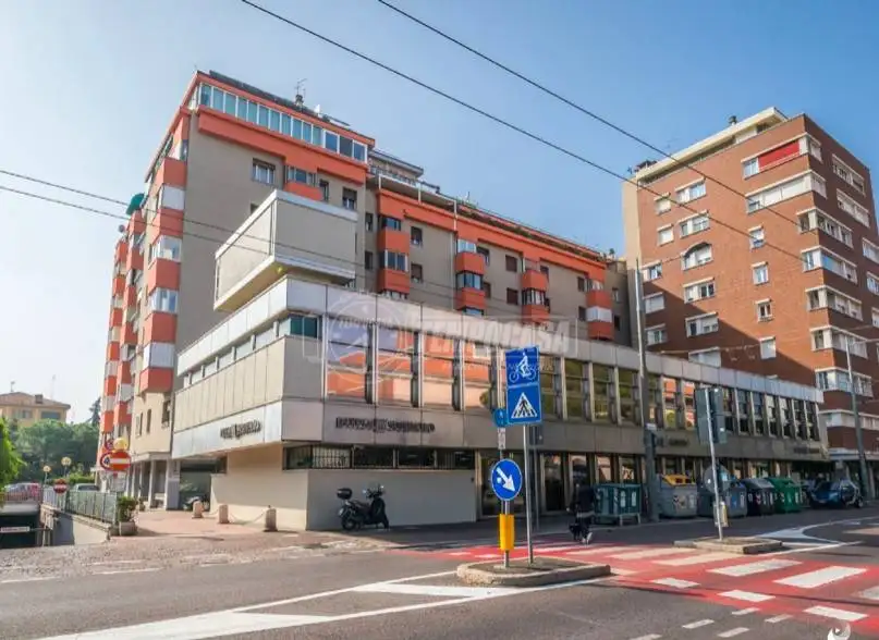 Appartamento in vendita a Bologna