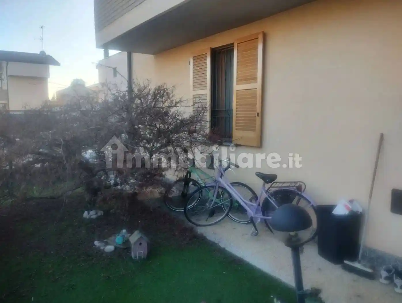 Villa in vendita a Magnago