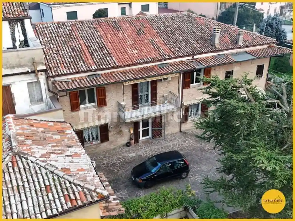 Villetta a schiera - foto 2