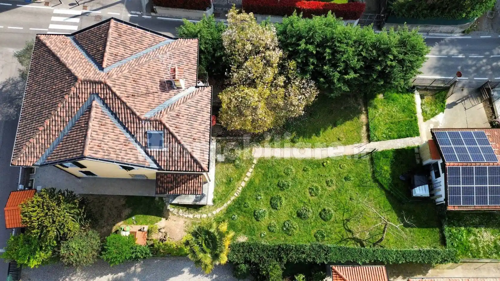 Villa in vendita a Appiano Gentile