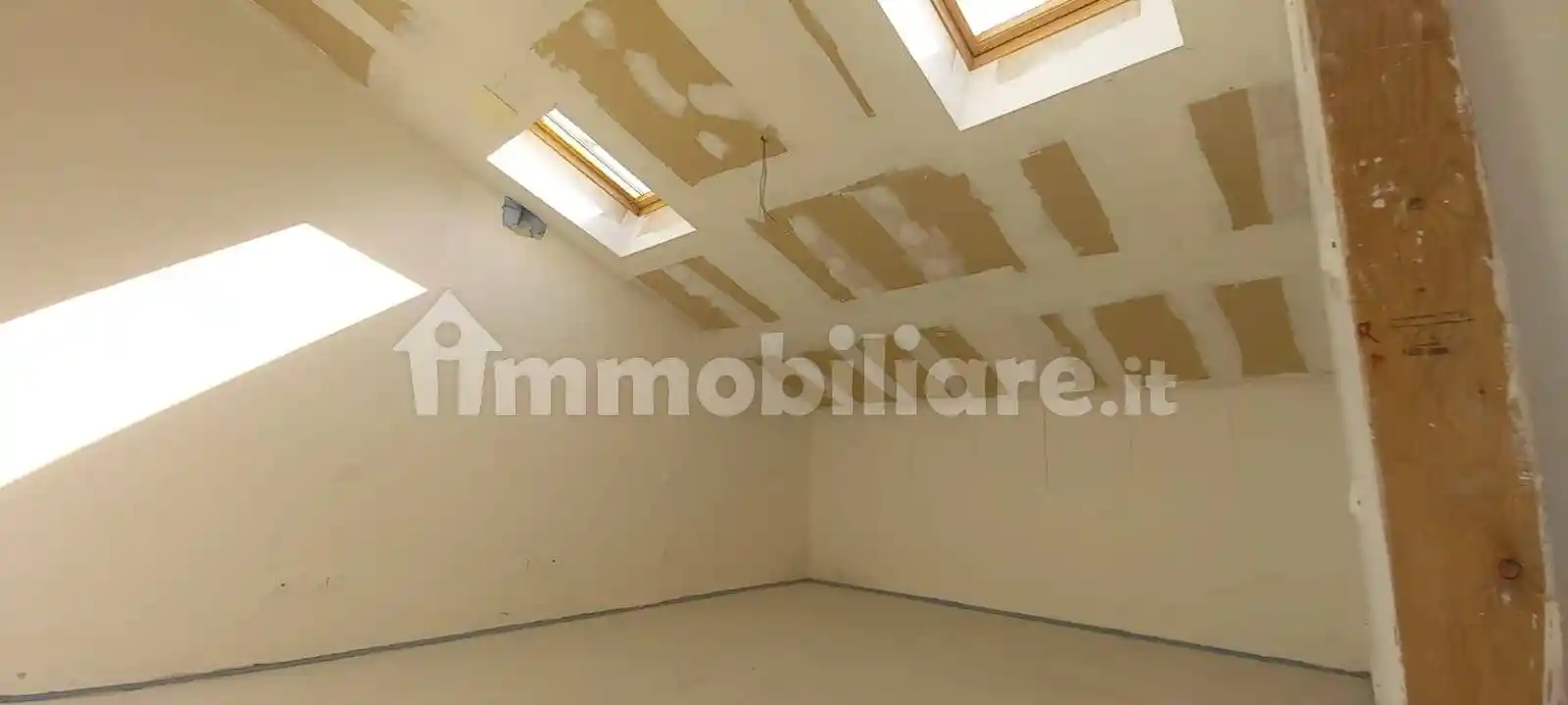 Mansarda via Giacomo Leopardi, Via Venezia - Lungofiume Paolucci, Pescara - foto 5