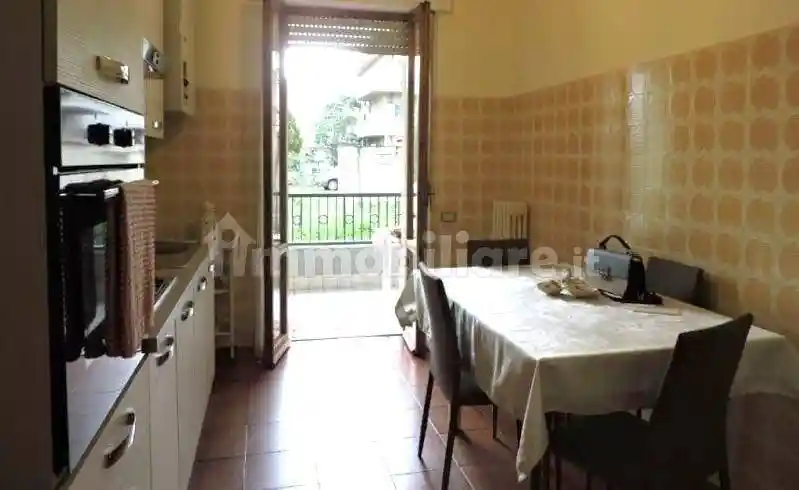 Quadrilocale buono stato, piano rialzato, Centro, Alba Adriatica - foto 3