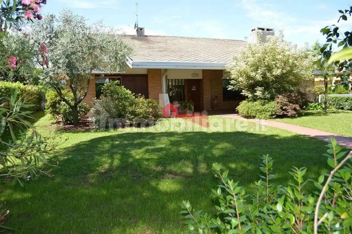 Villa in vendita a Campoformido