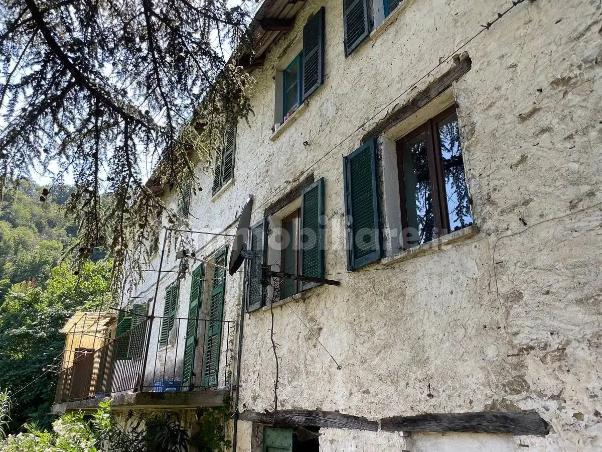 Rustico - Casale in vendita a Cossano Belbo