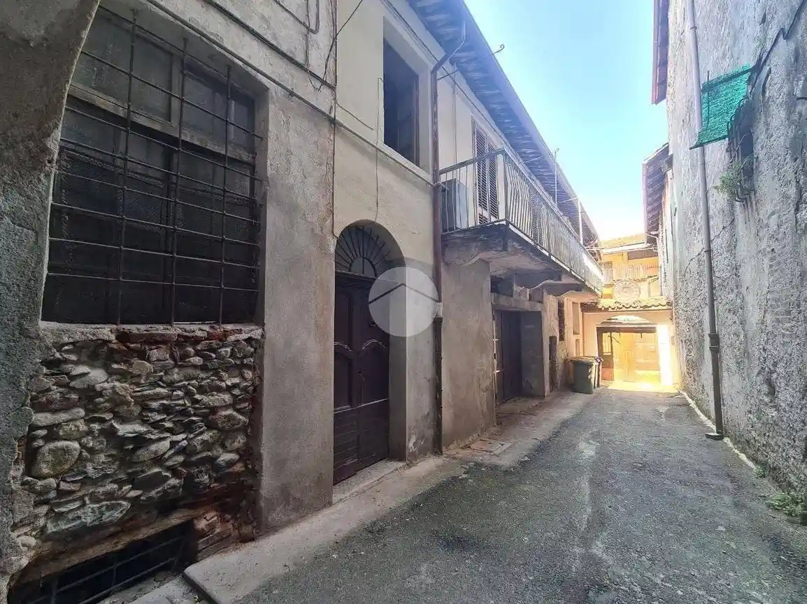 Casa indipendente in vendita a Cuorgnè