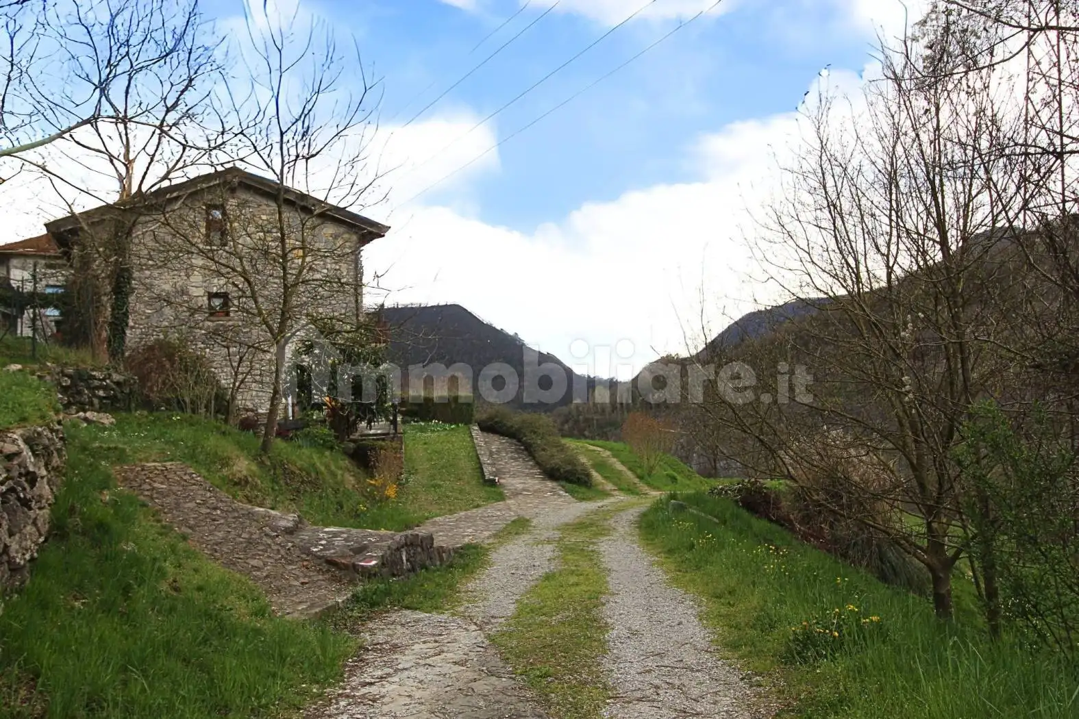 Cascina via Prato Nuovo, Val Brembilla - foto 2