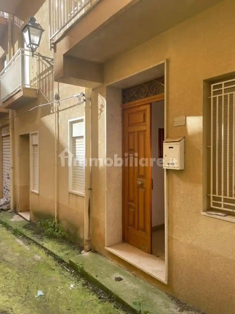Casa indipendente in vendita a Sambuca di Sicilia