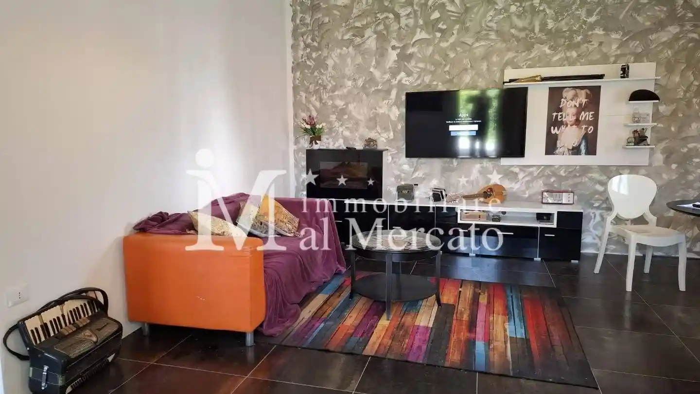 Appartamento in vendita a Viareggio