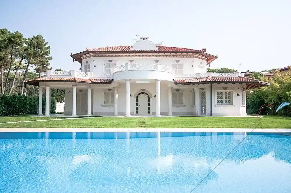 Villa in vendita a Forte dei Marmi