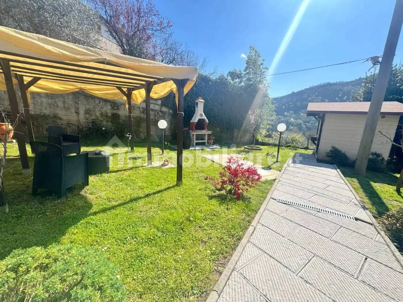 Villa in vendita a Vernio