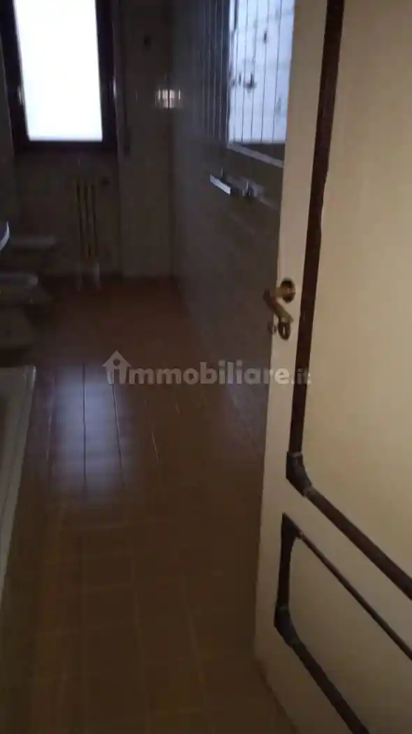 Appartamento via Tagliamento, Emanuele II, C. Colombo, Morelli e Silvati, Avellino - foto 2