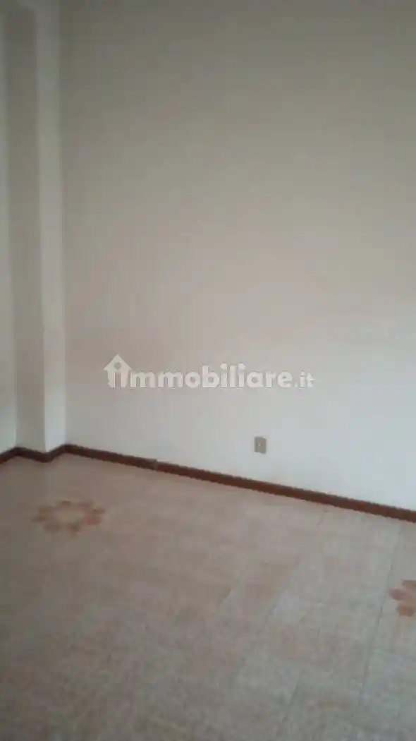 Appartamento via Tagliamento, Emanuele II, C. Colombo, Morelli e Silvati, Avellino - foto 4