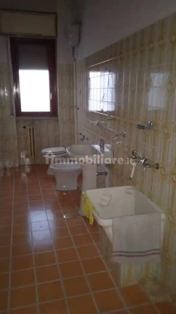 Appartamento via Tagliamento, Emanuele II, C. Colombo, Morelli e Silvati, Avellino - foto 5