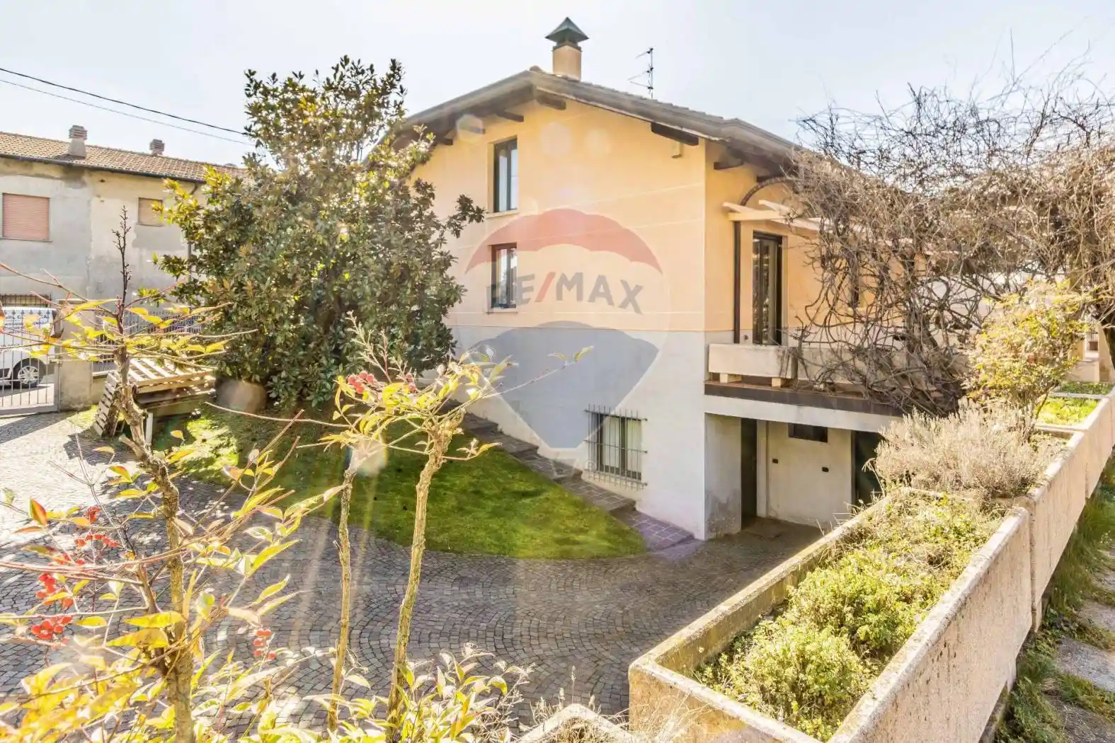 Villa in vendita a Cassano Magnago