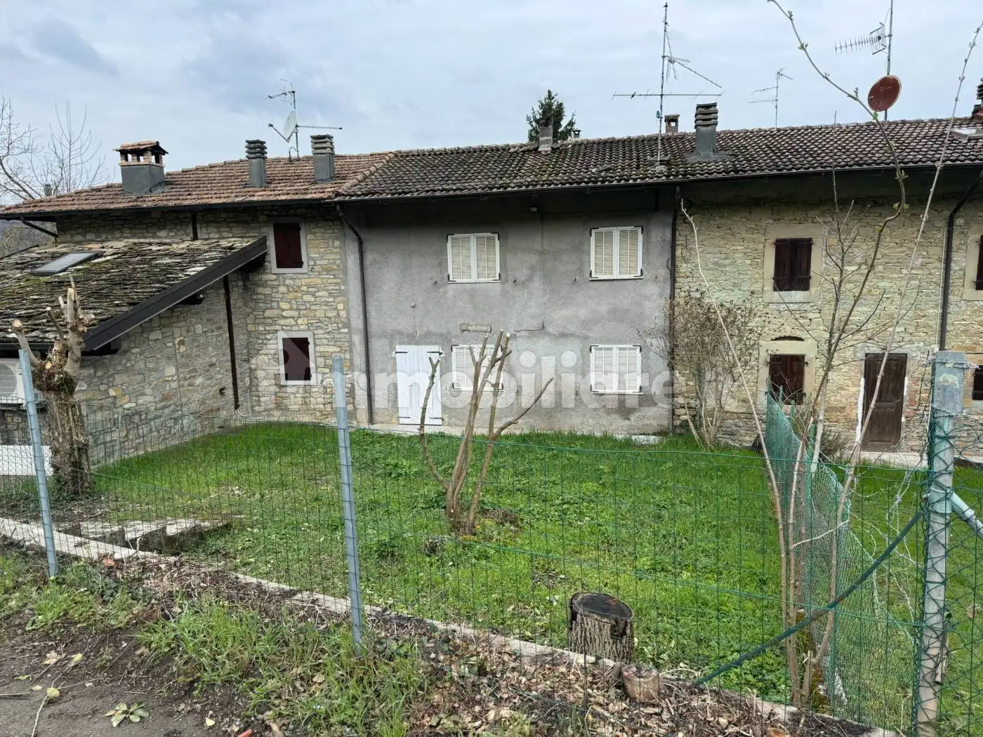 Casa indipendente in vendita a Polinago