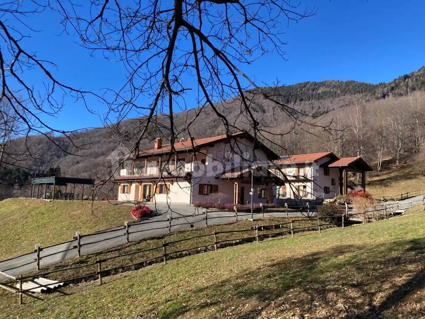 Rustico - Casale in vendita a Valdilana