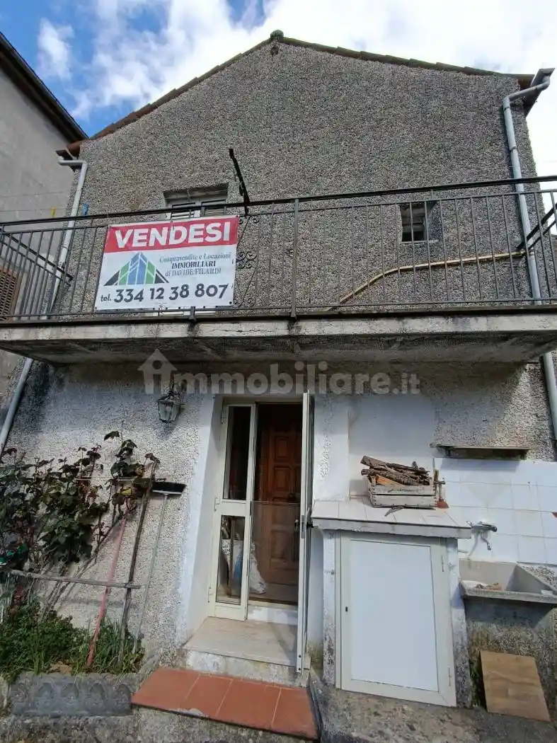Casa indipendente in vendita a Trecchina