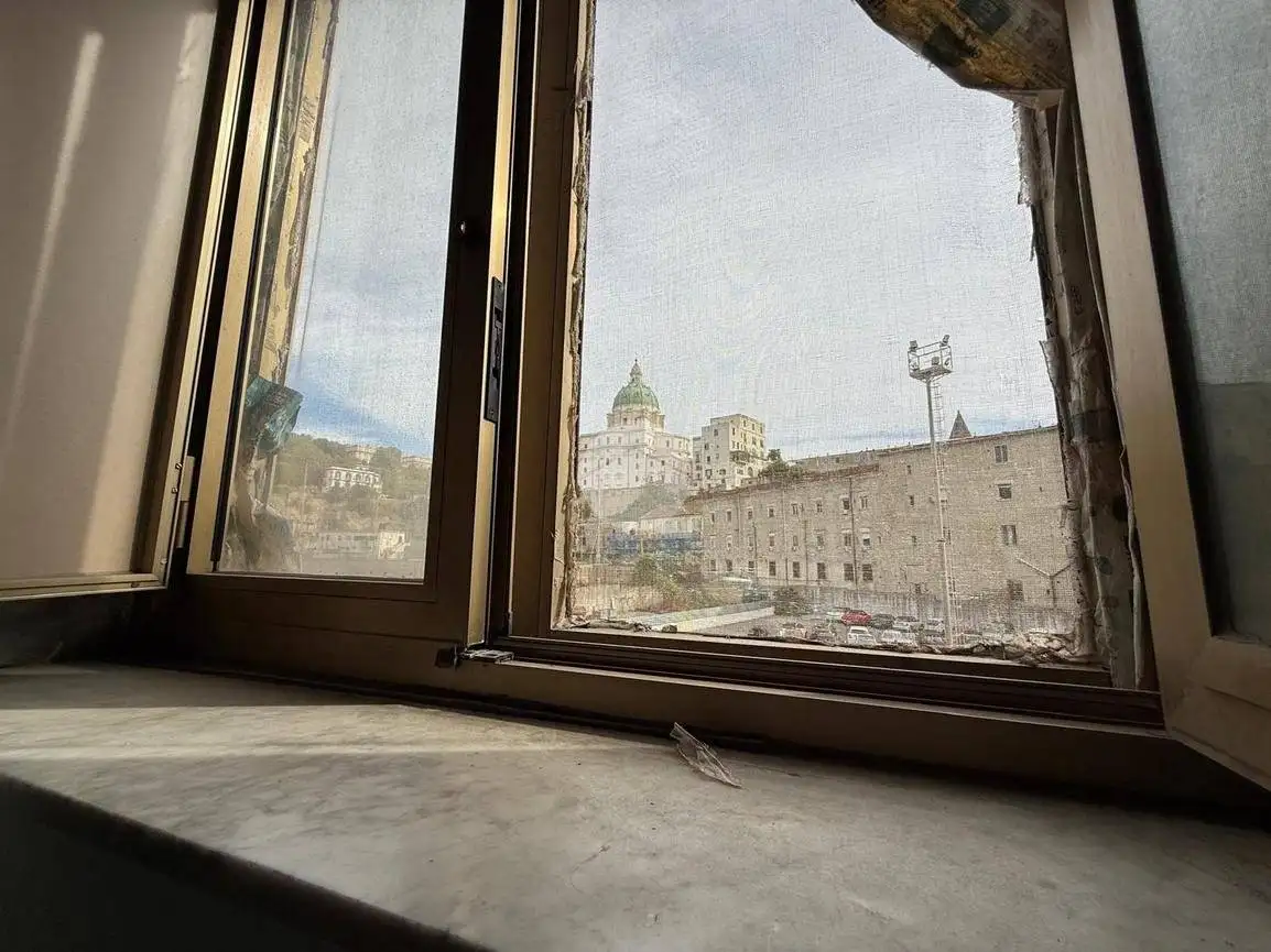 Appartamento in vendita a Napoli