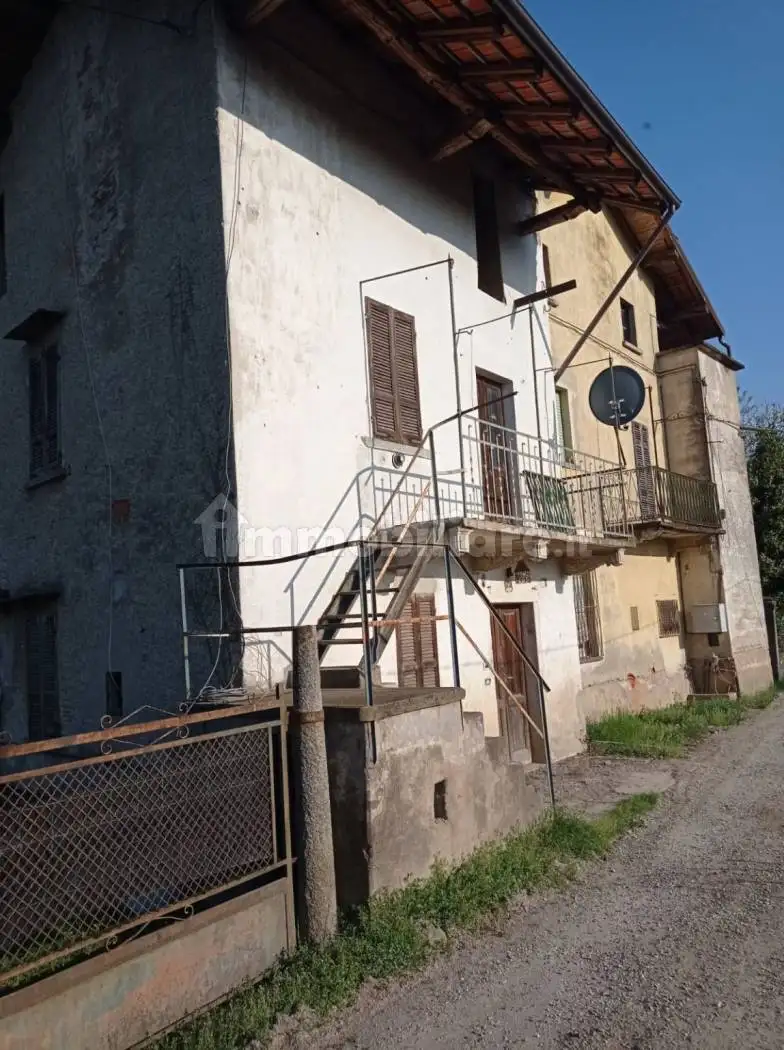 Casa indipendente in vendita a Comignago