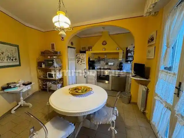 Appartamento in vendita a Collesalvetti