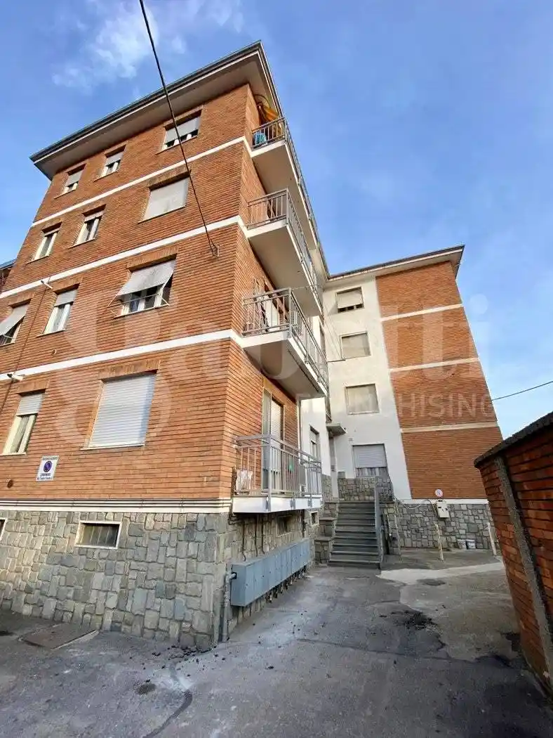 Appartamento in vendita a Santena