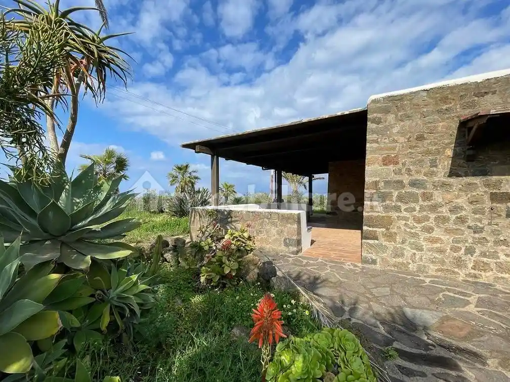 Rustico - Casale in vendita a Pantelleria