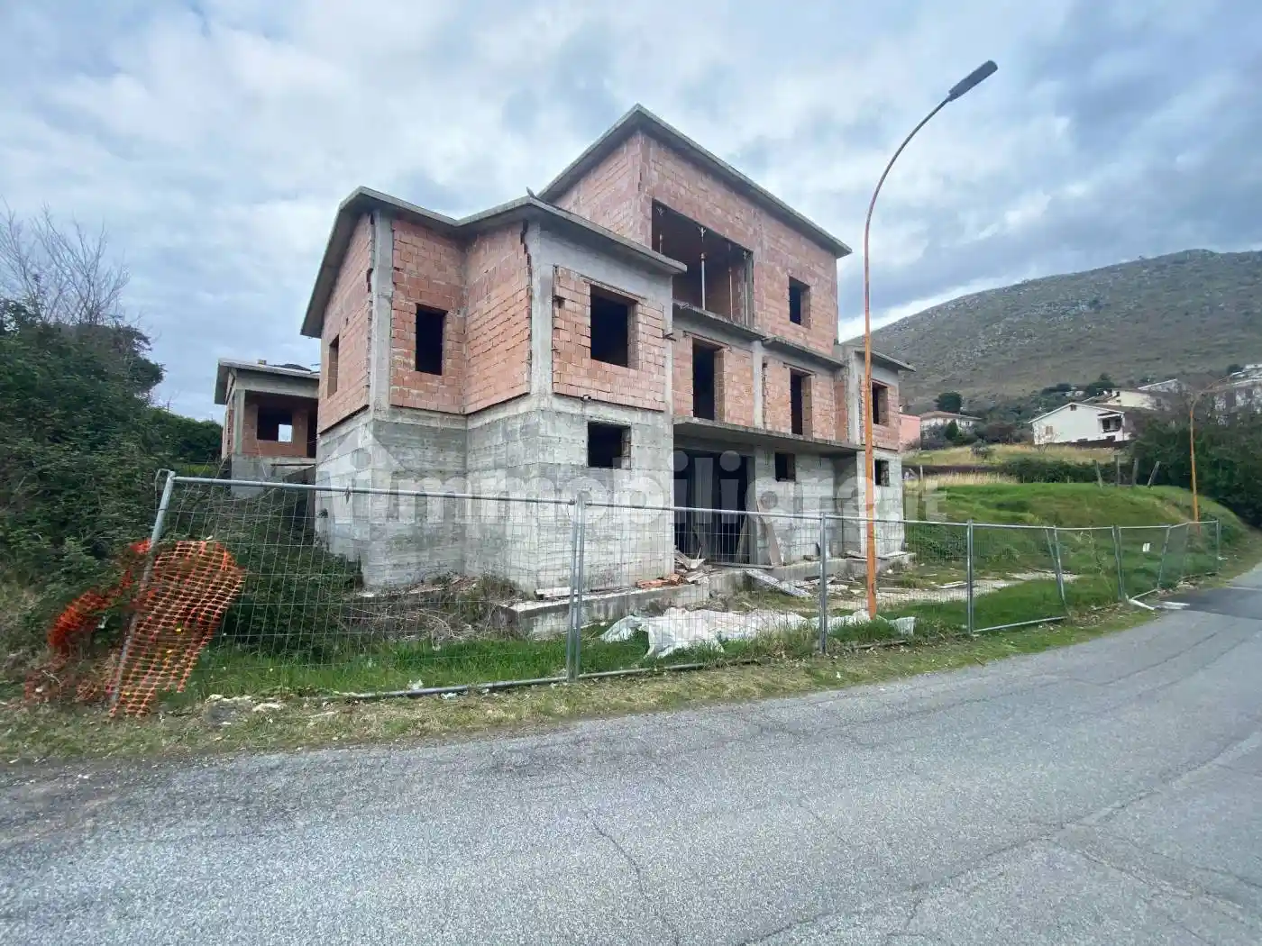 Palazzo - Edificio in vendita a Rieti