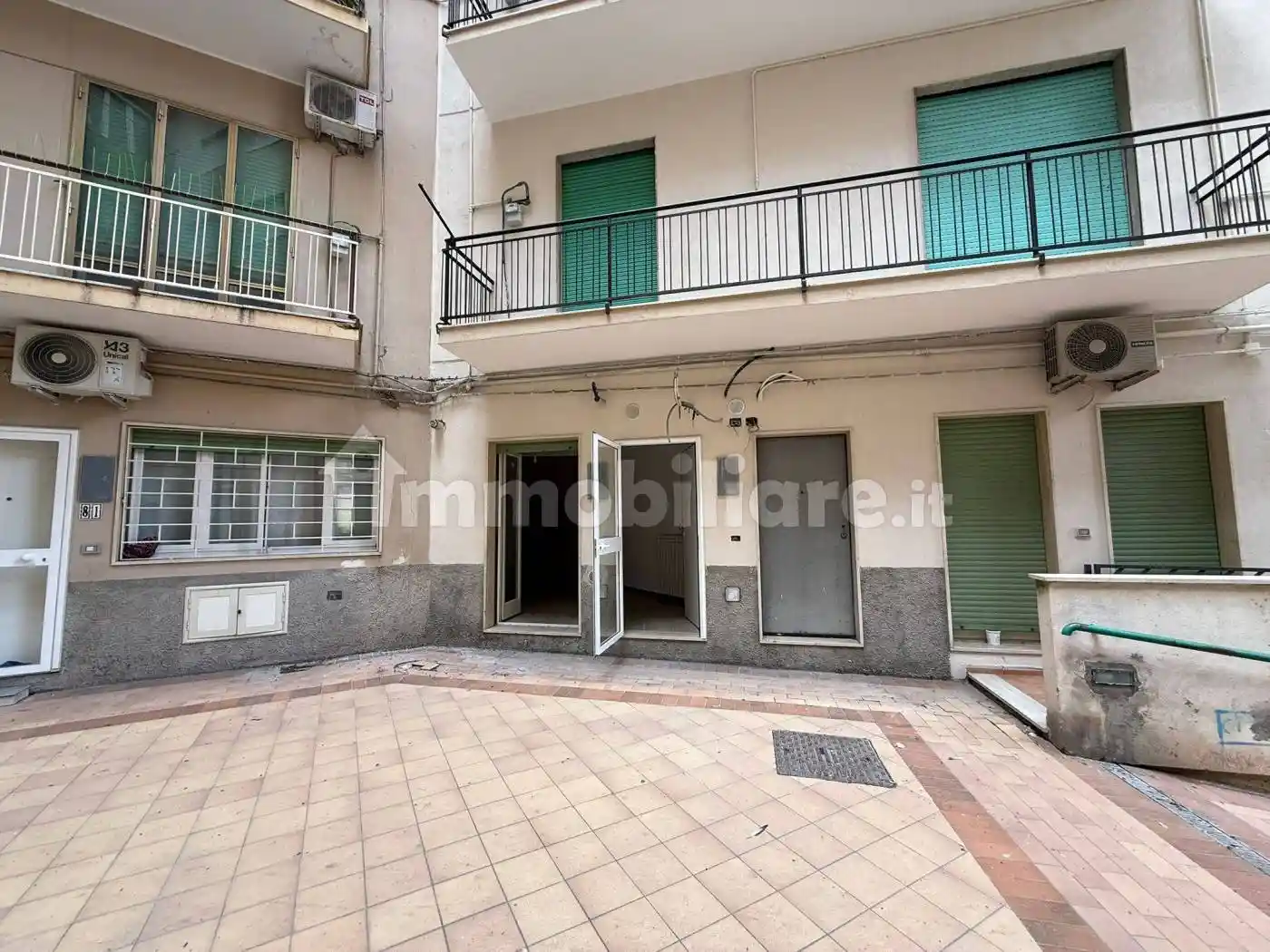 Monolocale discesa Castello 81, Centro, Crotone - foto 2