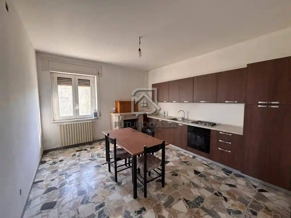 Terratetto unifamiliare 90 m², buono stato, Villanova del Battista - foto 5