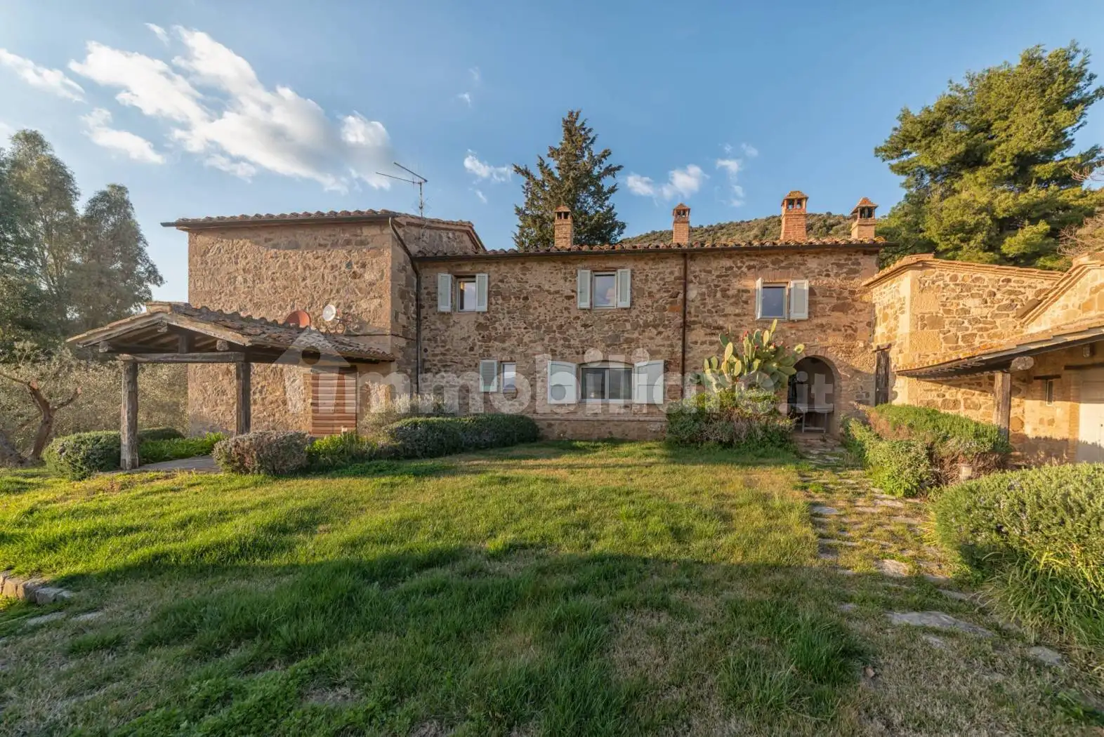 Rustico - Casale in vendita a Montalcino
