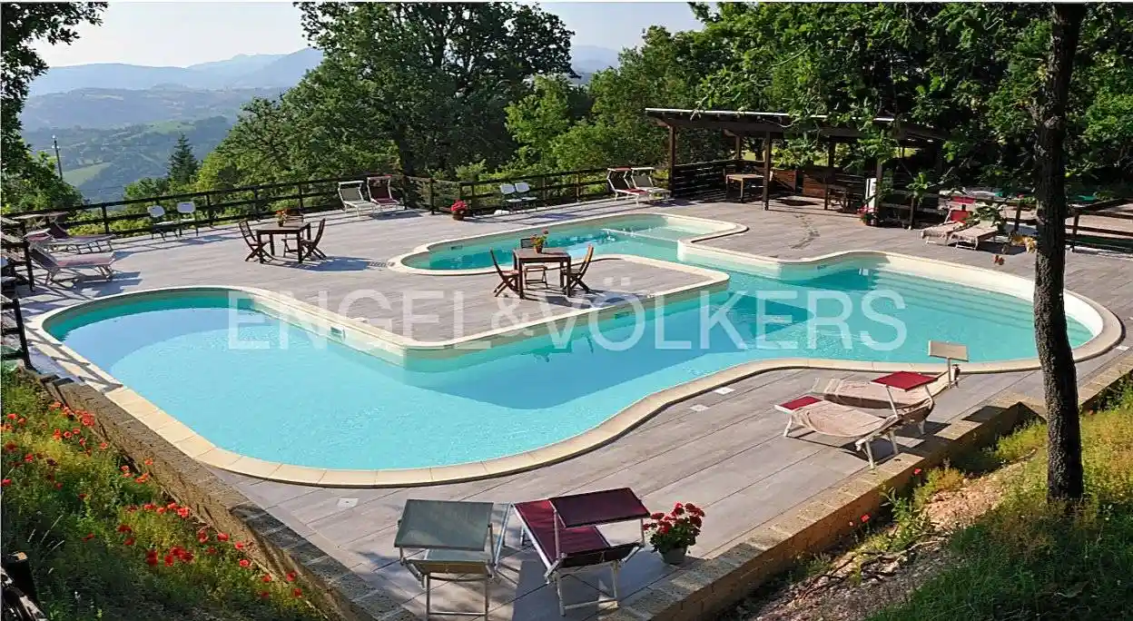 Villa in vendita a Sassoferrato