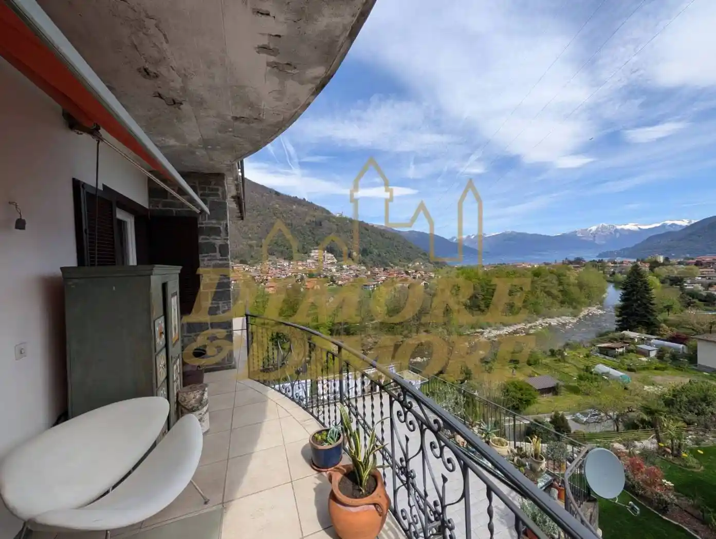 Appartamento in vendita a Cannobio