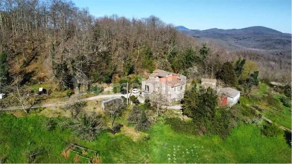 Rustico - Casale in vendita a Roccastrada