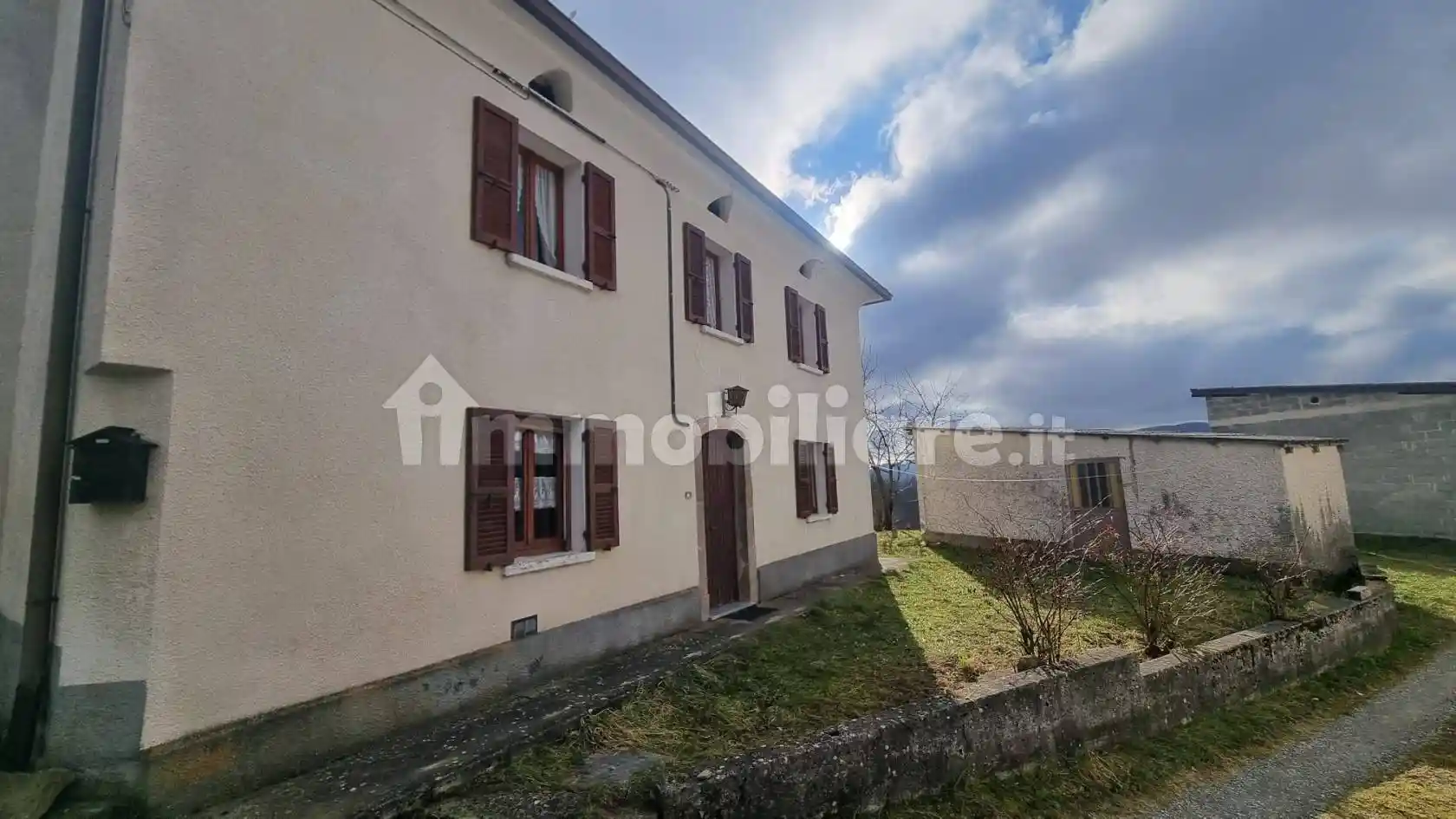 Villa in vendita a Bardi