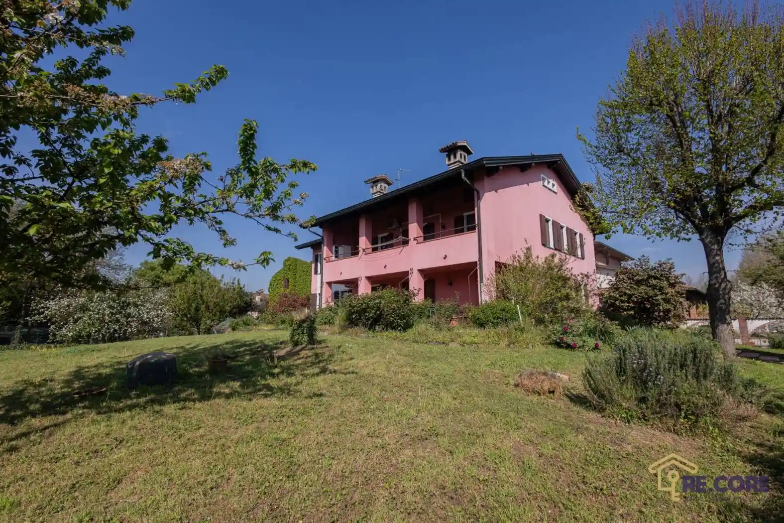 Villa plurifamiliare via della Resistenza 1, Centro, Zeccone - foto 2