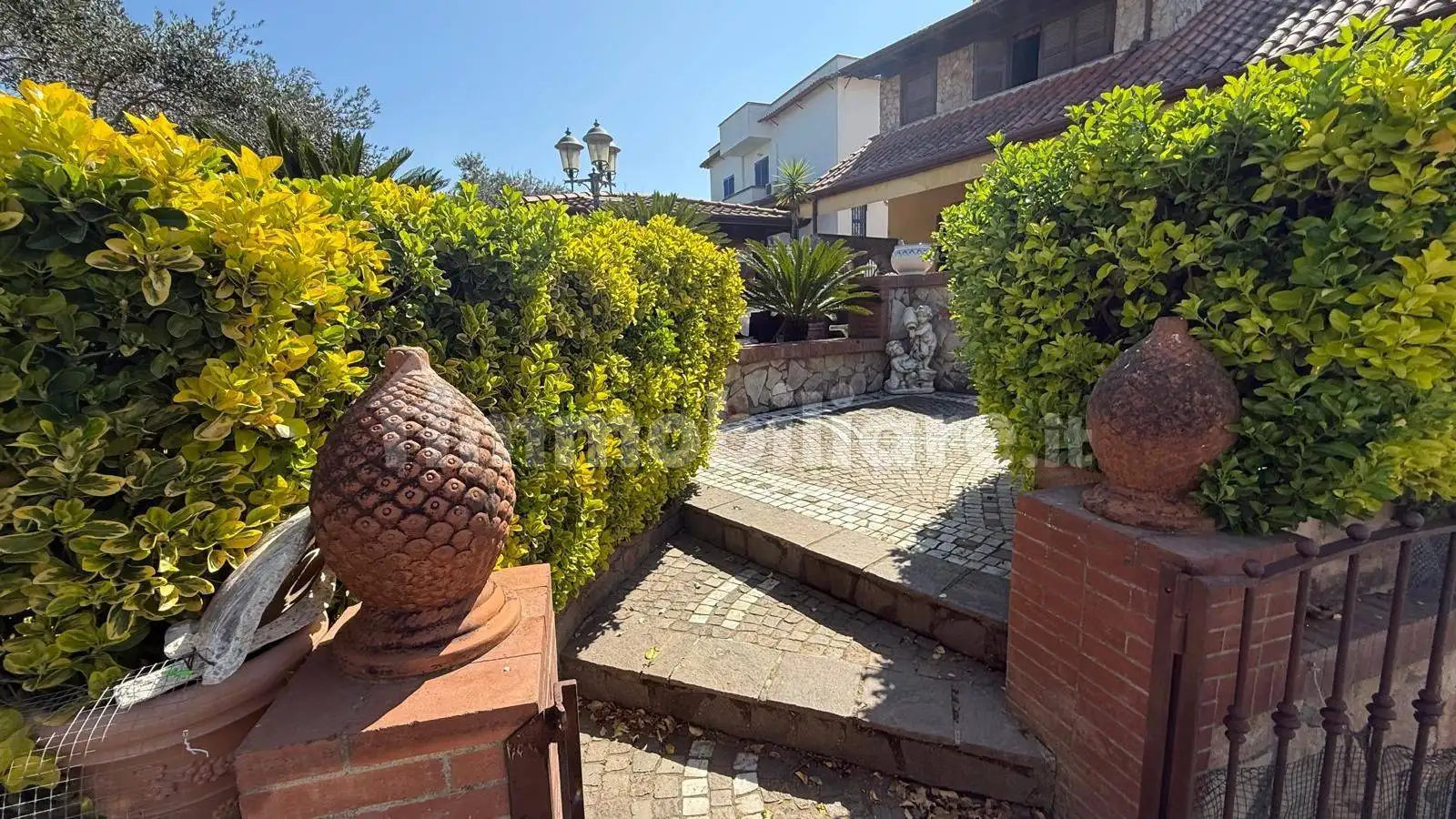 Villa in vendita a Giugliano in Campania