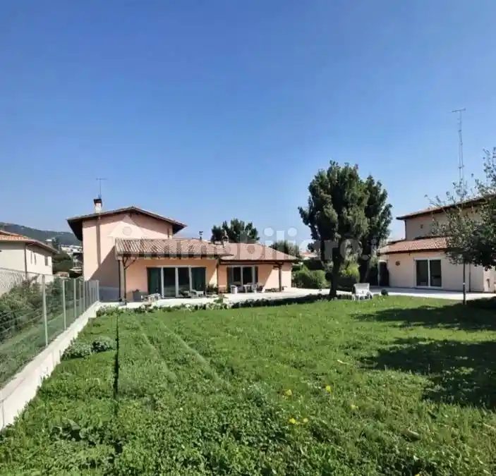 Rustico via Borghi, Carmignano di Brenta - foto 2