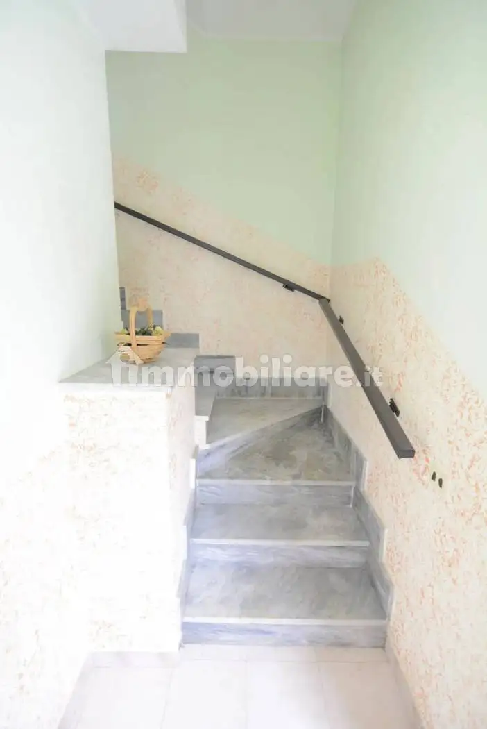 Terratetto unifamiliare 110 m², buono stato, Centro, Caposele - foto 2