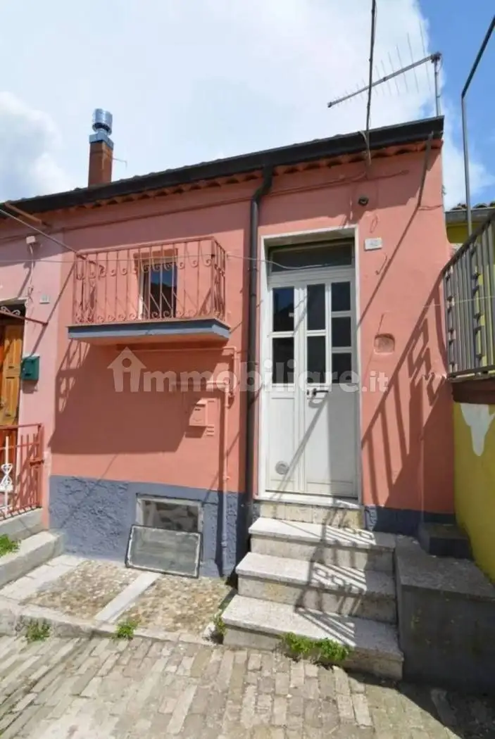 Casa indipendente in vendita a Lacedonia