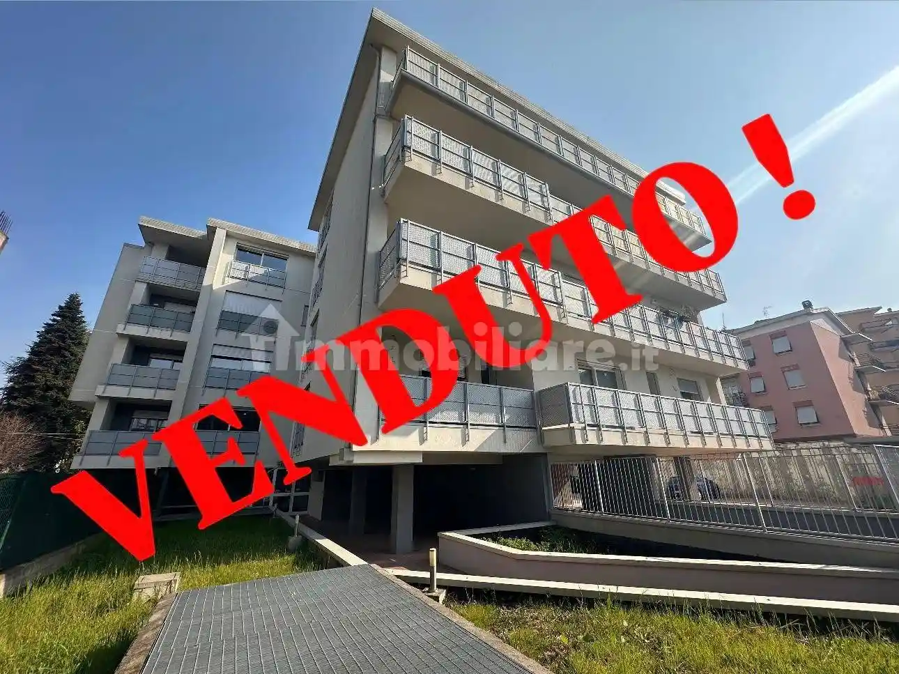 Appartamento in vendita a Mariano Comense
